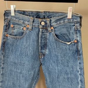 EUC Levi’s 501s